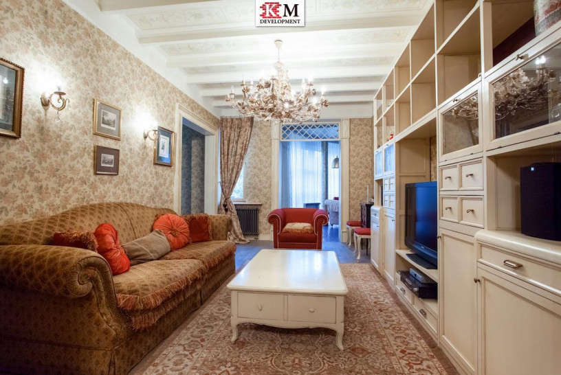 Двухкомнатная квартира 125 м²